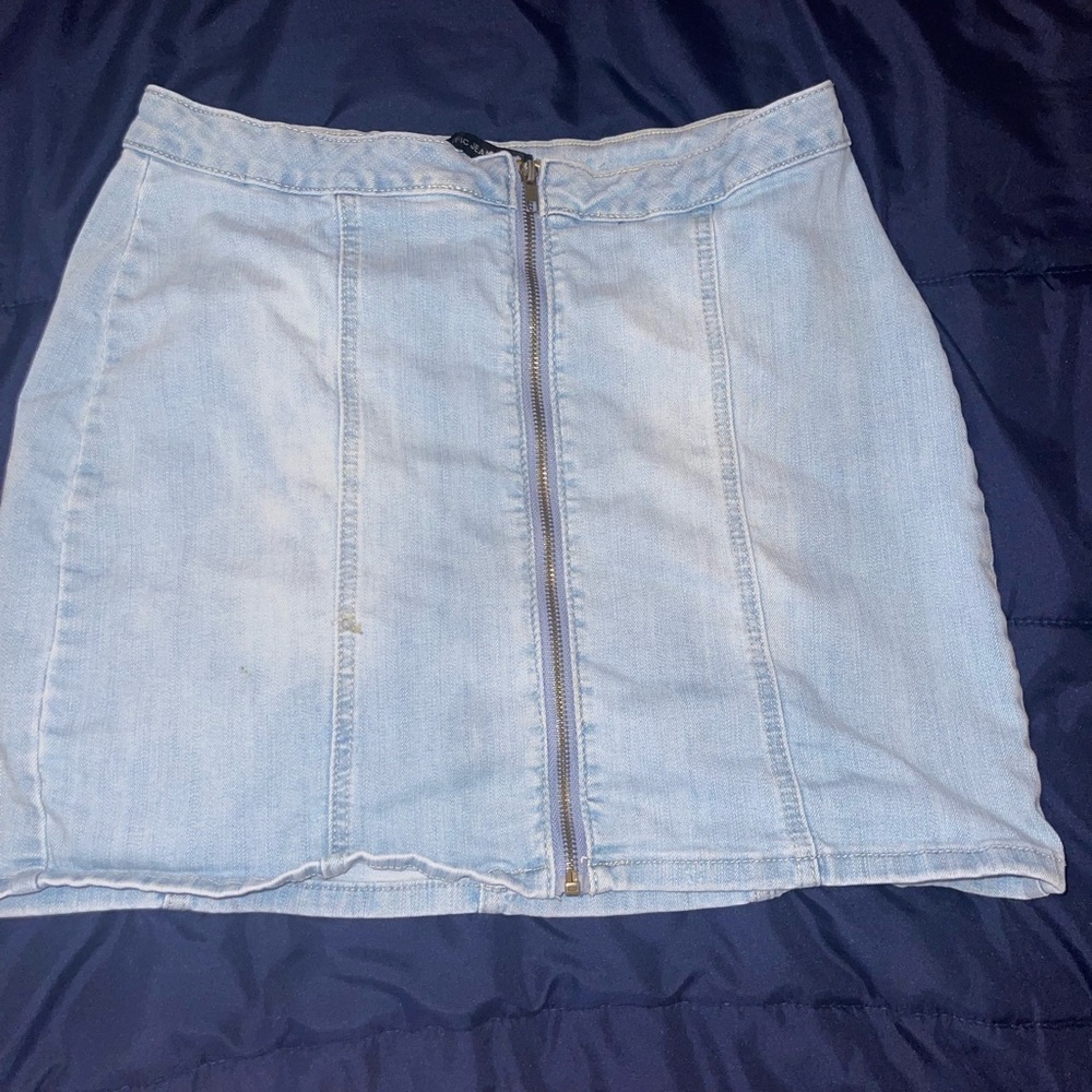 Denim skirt
